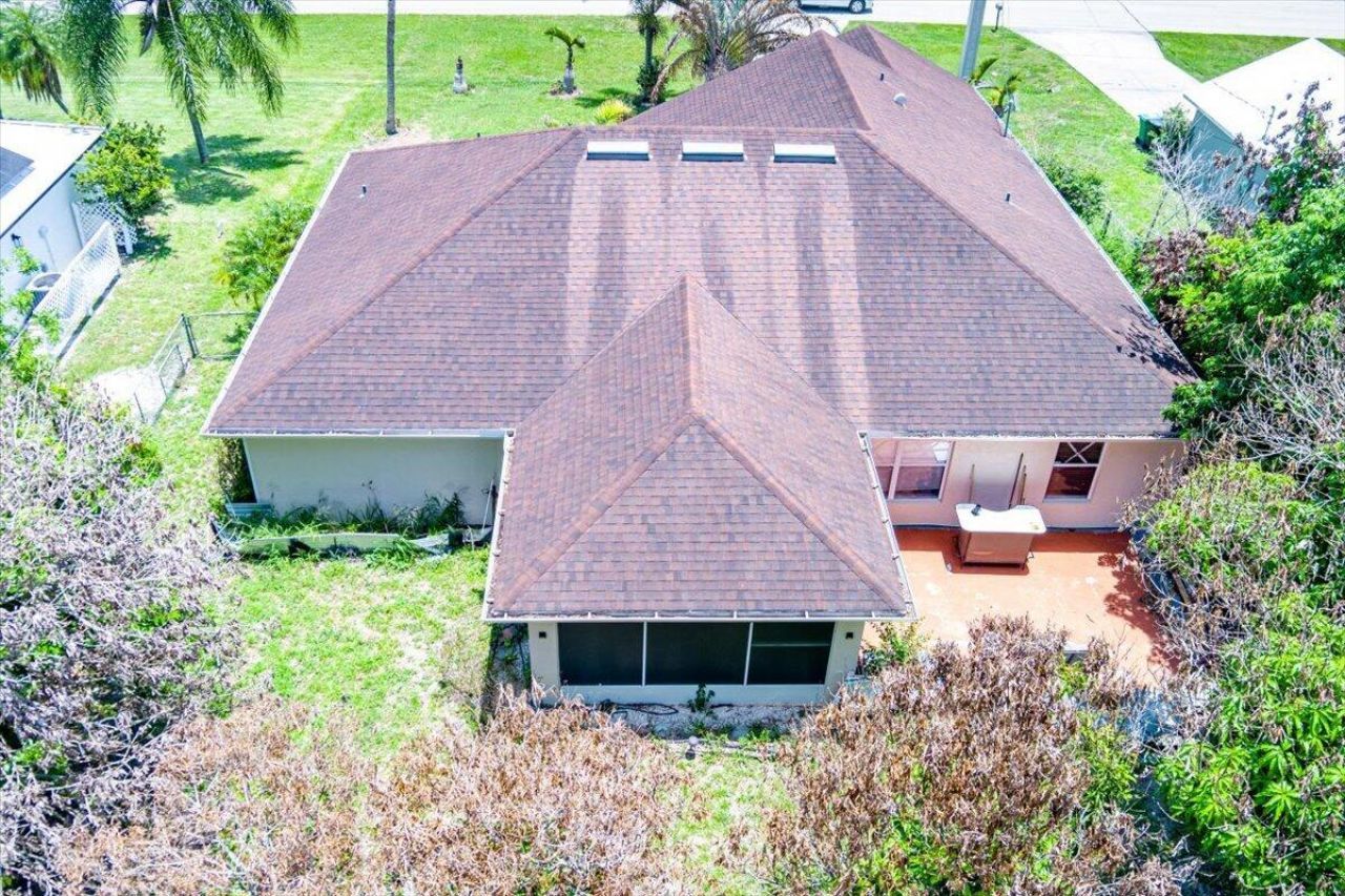 2418 SW Bayshore Boulevard, Port Saint Lucie, FL 34984 Photo