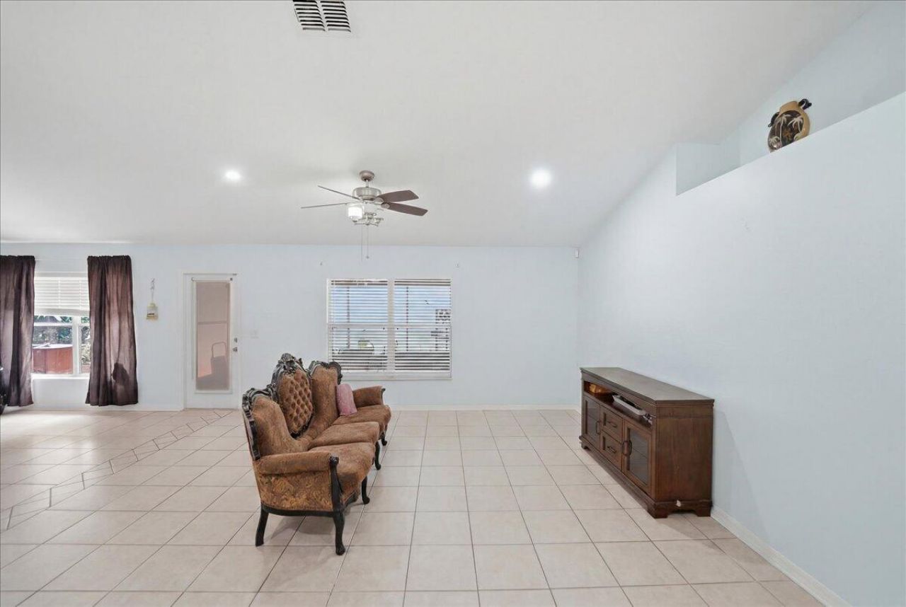 2418 SW Bayshore Boulevard, Port Saint Lucie, FL 34984 Photo