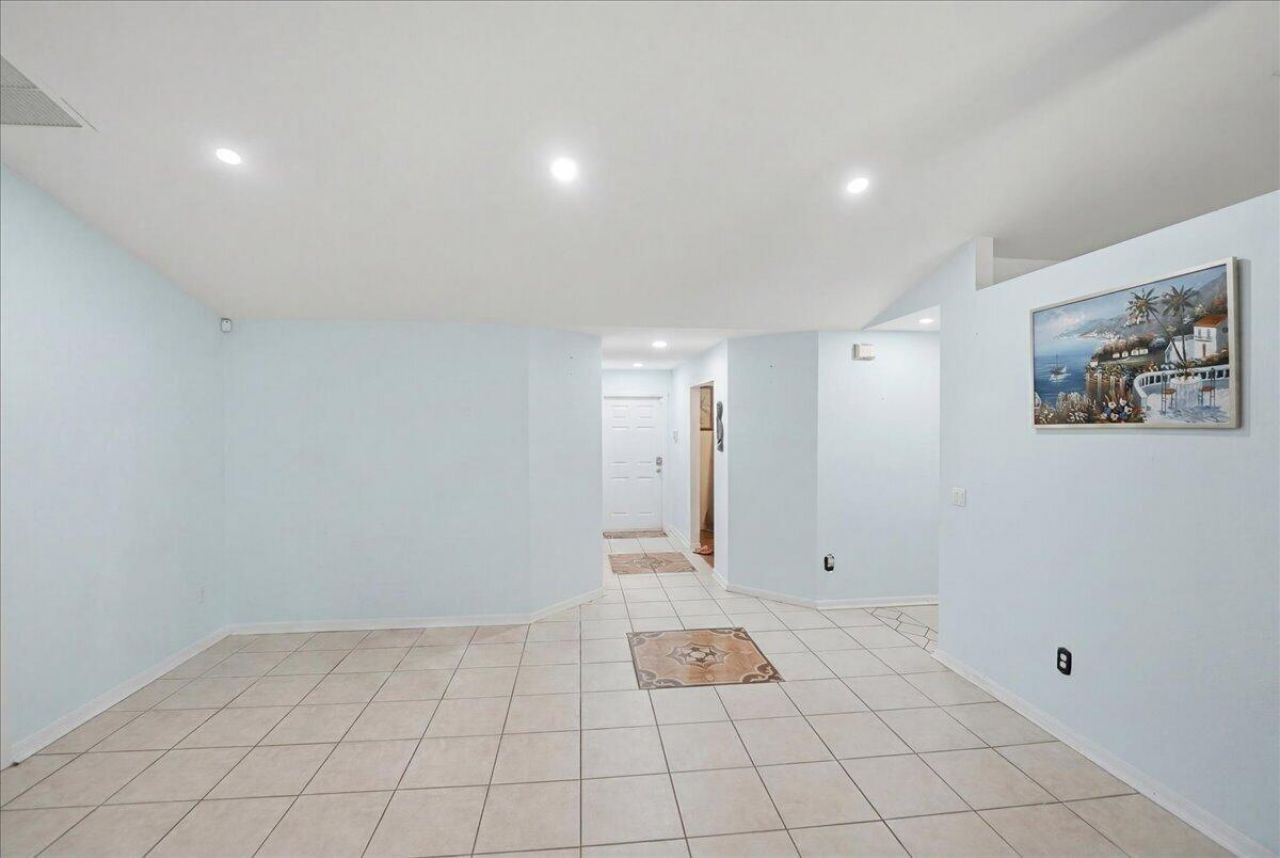 2418 SW Bayshore Boulevard, Port Saint Lucie, FL 34984 Photo