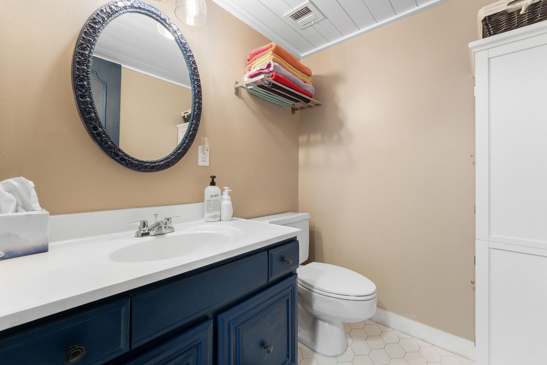 2425 Presidential Way, Unit Ph5, West Palm Beach, FL 33401 Photo