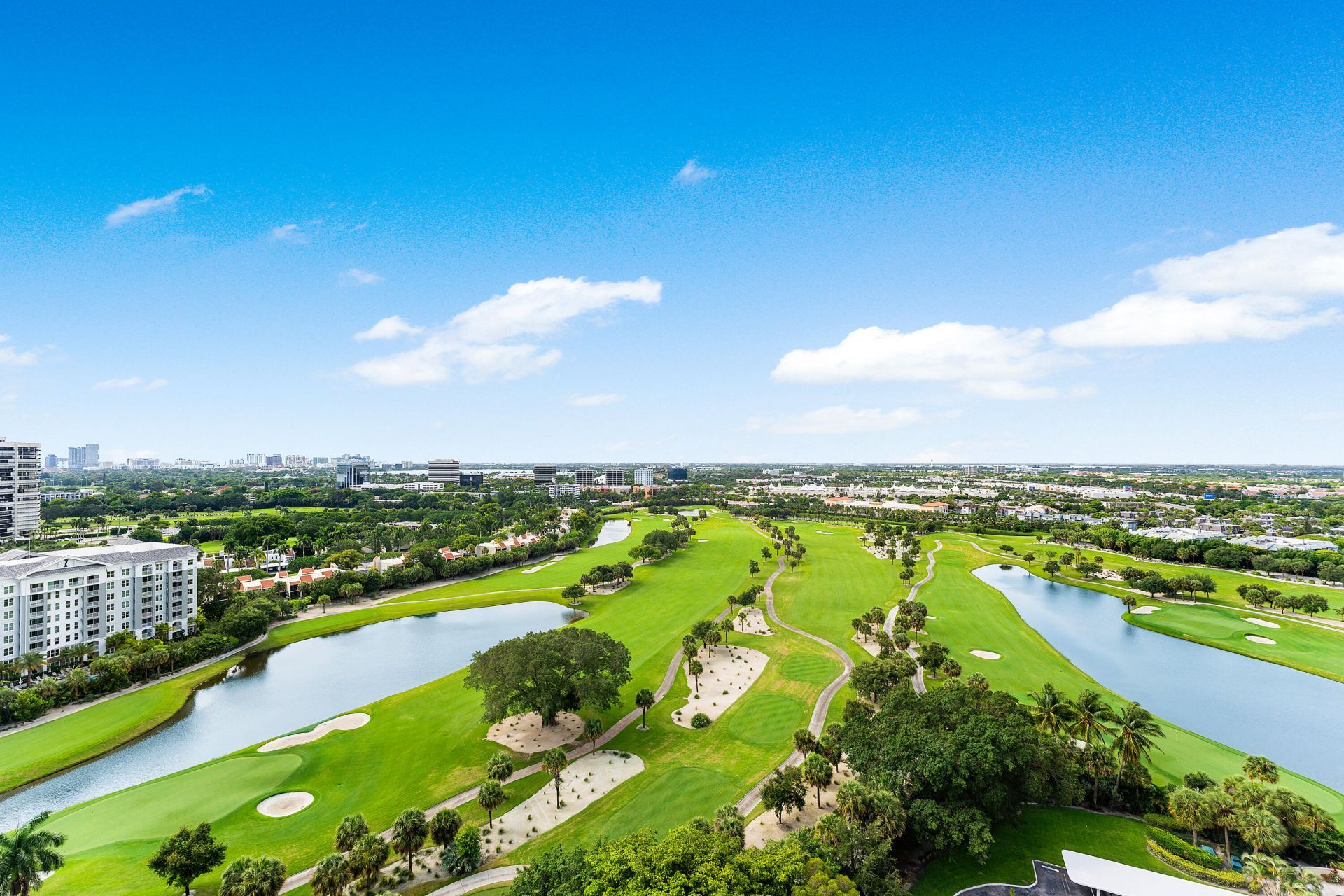 2425 Presidential Way, Unit Ph5, West Palm Beach, FL 33401 Photo