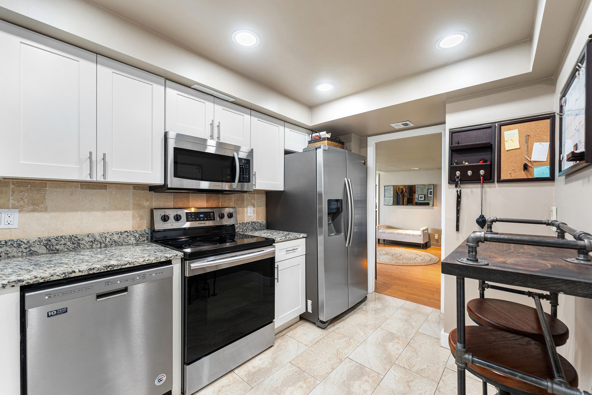 2425 Presidential Way, Unit Ph5, West Palm Beach, FL 33401 Photo