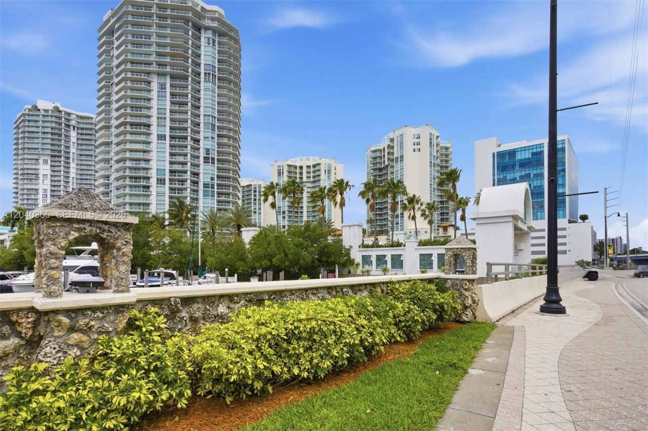 16500 Collins Ave, Unit 1856, Sunny Isles Beach, FL 33160 Photo