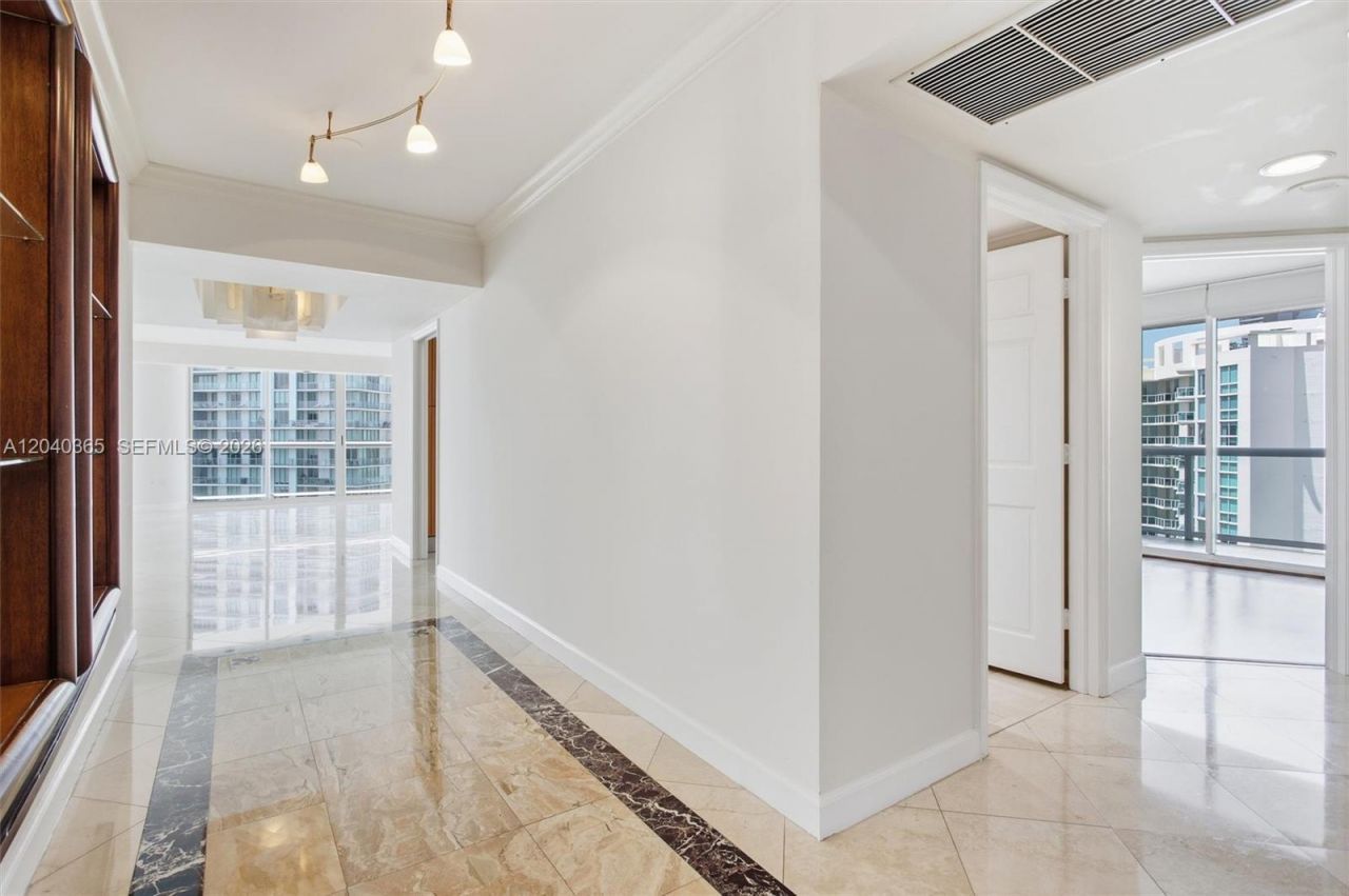 16500 Collins Ave, Unit 1856, Sunny Isles Beach, FL 33160 Photo