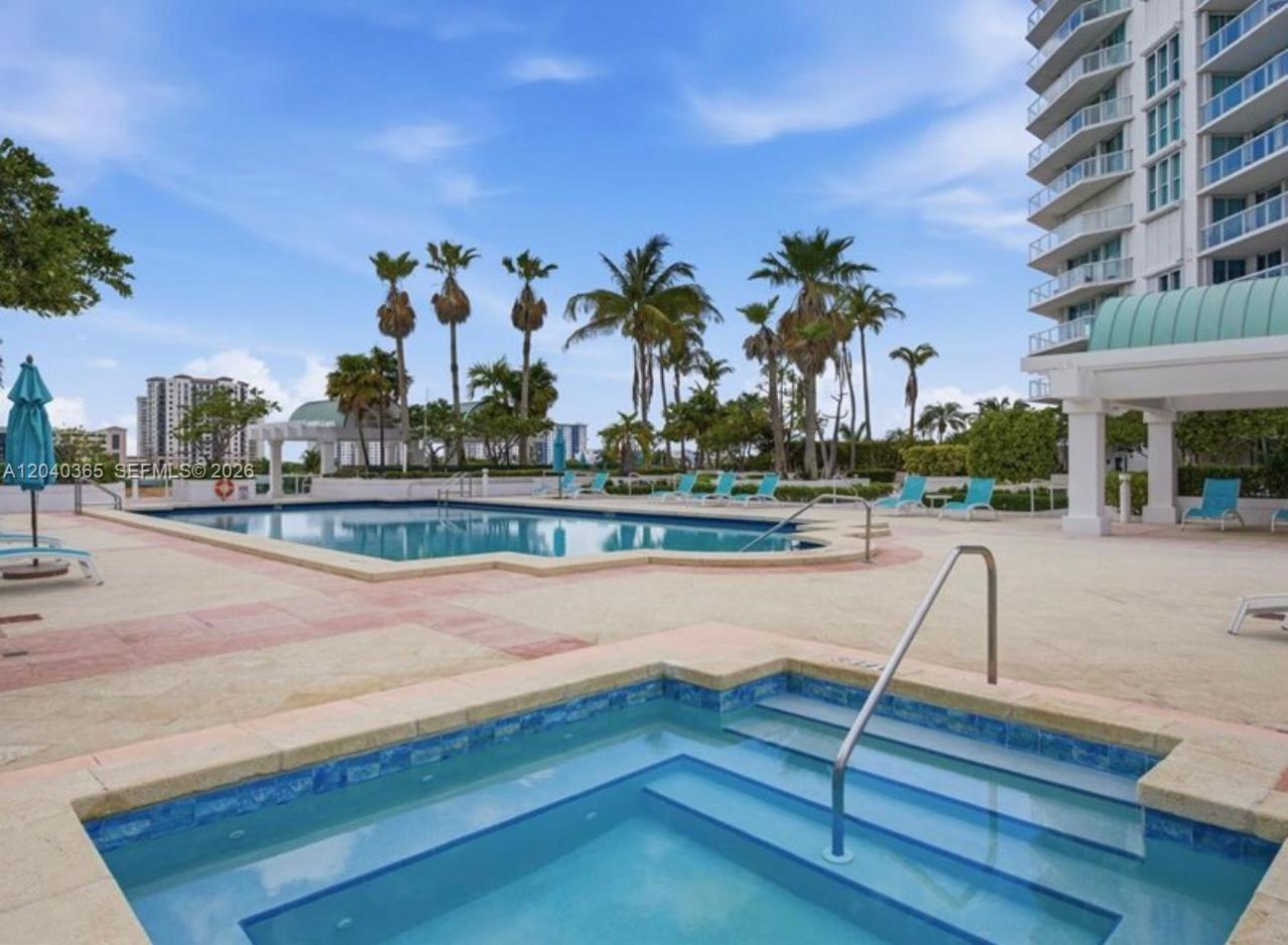 16500 Collins Ave , Unit 1856, Sunny Isles Beach, FL 33160 Photo