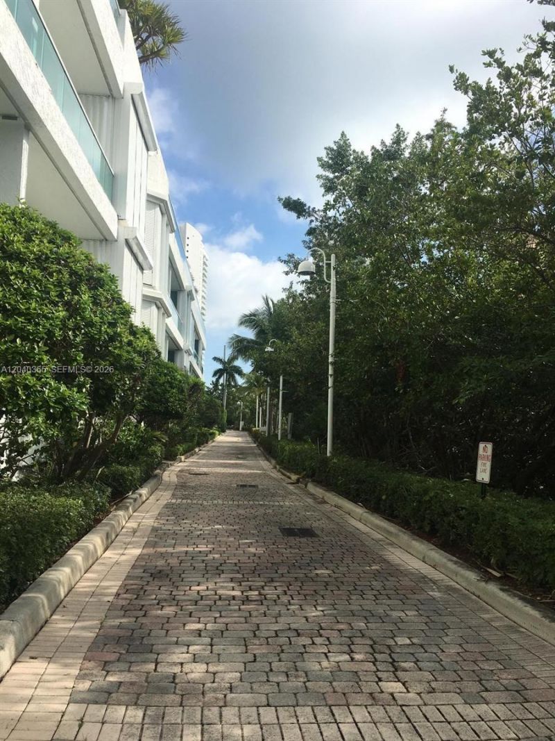 16500 Collins Ave , Unit 1856, Sunny Isles Beach, FL 33160 Photo