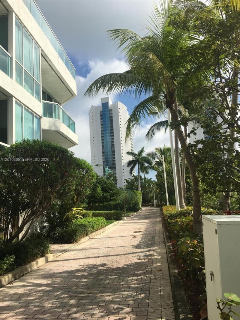 16500 Collins Ave , Unit 1856, Sunny Isles Beach, FL 33160 Photo