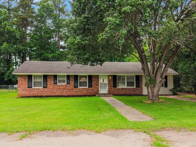 545 Hickory Ave. , Johnsonville, SC 29555