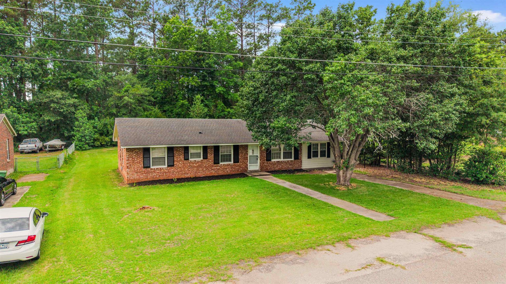 545 Hickory Ave.  Photo 25