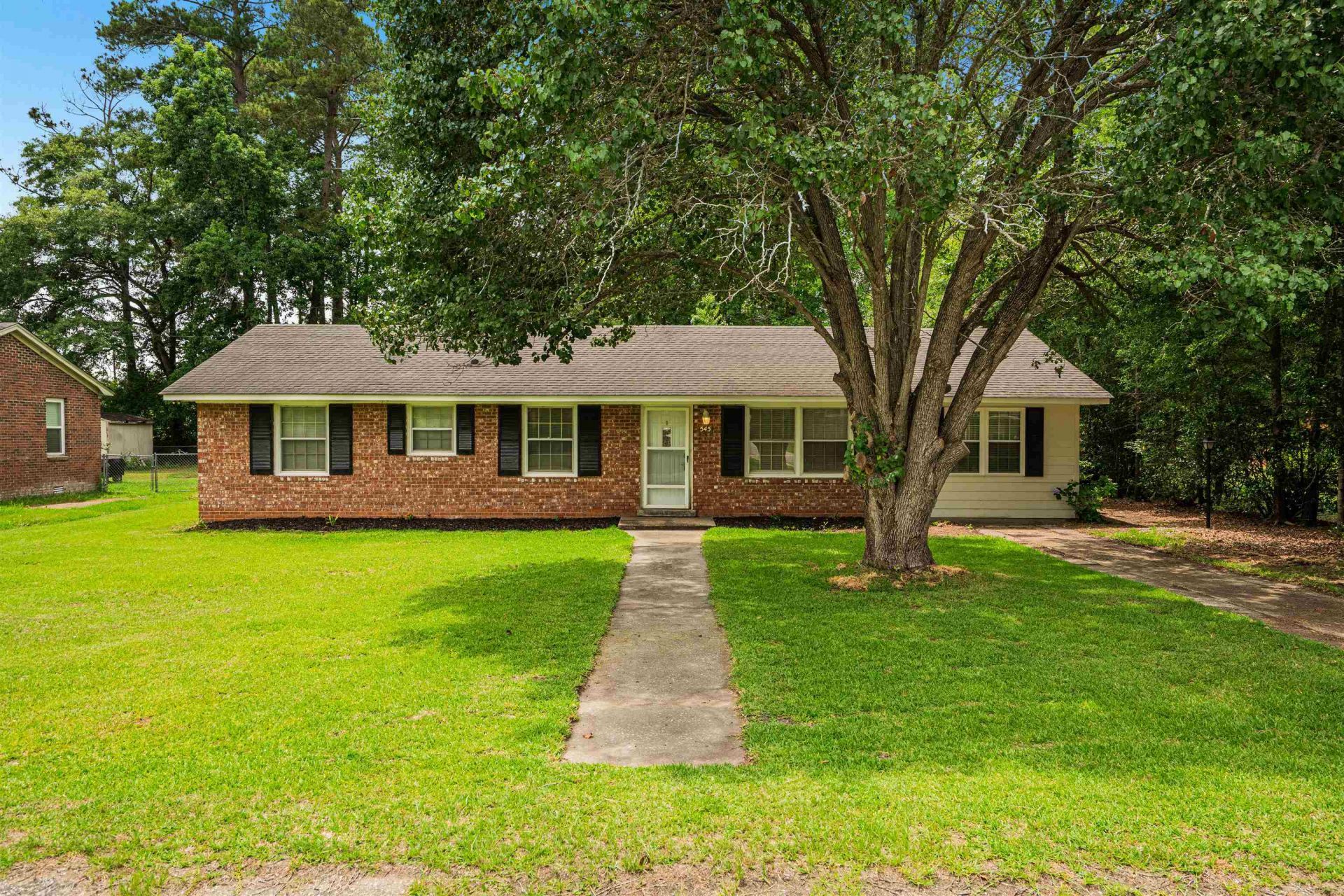 545 Hickory Ave.  Photo 34
