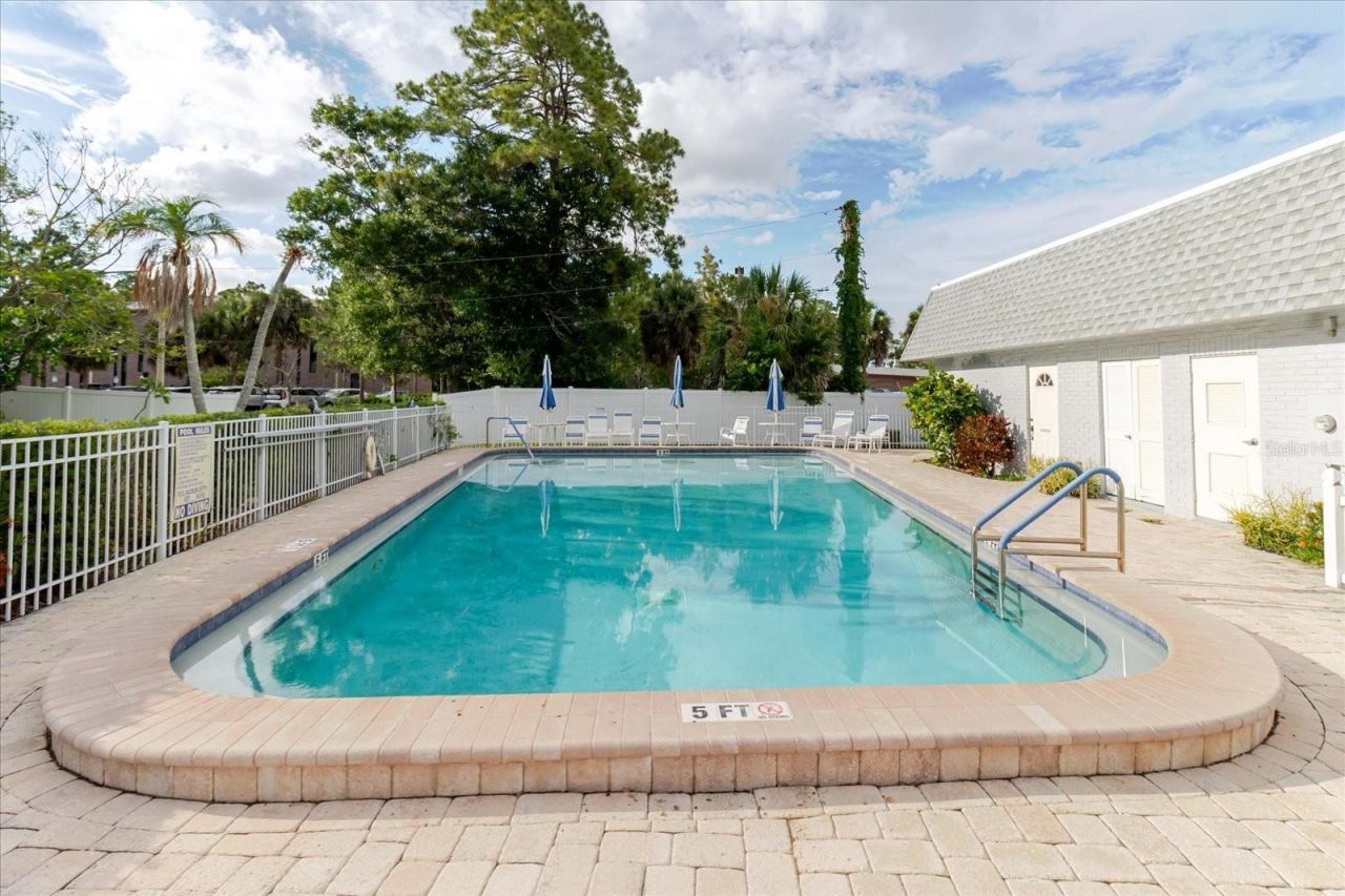 1201 Cara Drive , Largo, FL 33771 Photo