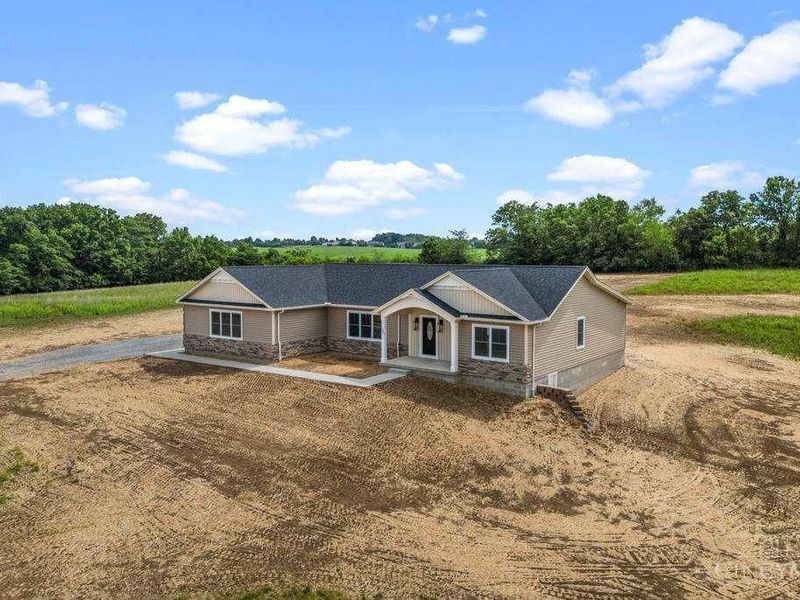 1243 Hunters Glen Drive, Adams Township, OH 45177 Photo 1