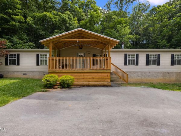 1207 West Cedar Street, Bristol, TN 37620