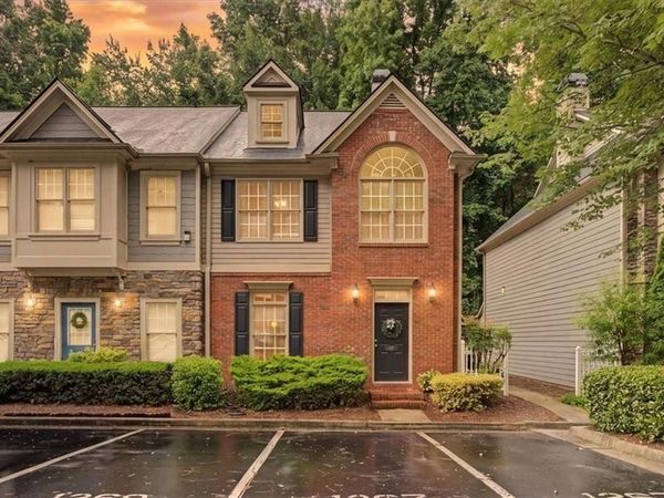 1267 Harris Commons Place, Roswell, GA 30076
