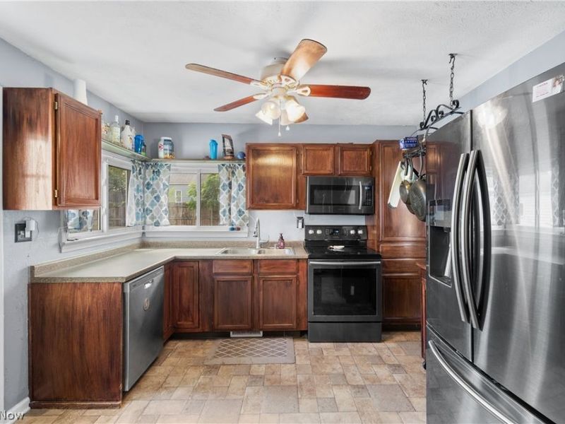 1513 10th Street, Cuyahoga Falls, OH 44221 Photo 5