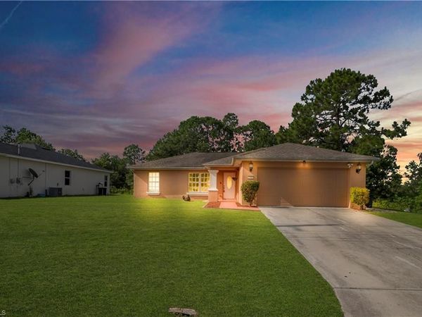 2707 42nd ST W, LEHIGH ACRES, FL 33971