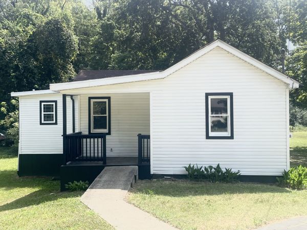 124 Edmondson Ferry Rd , Clarksville, TN 37040