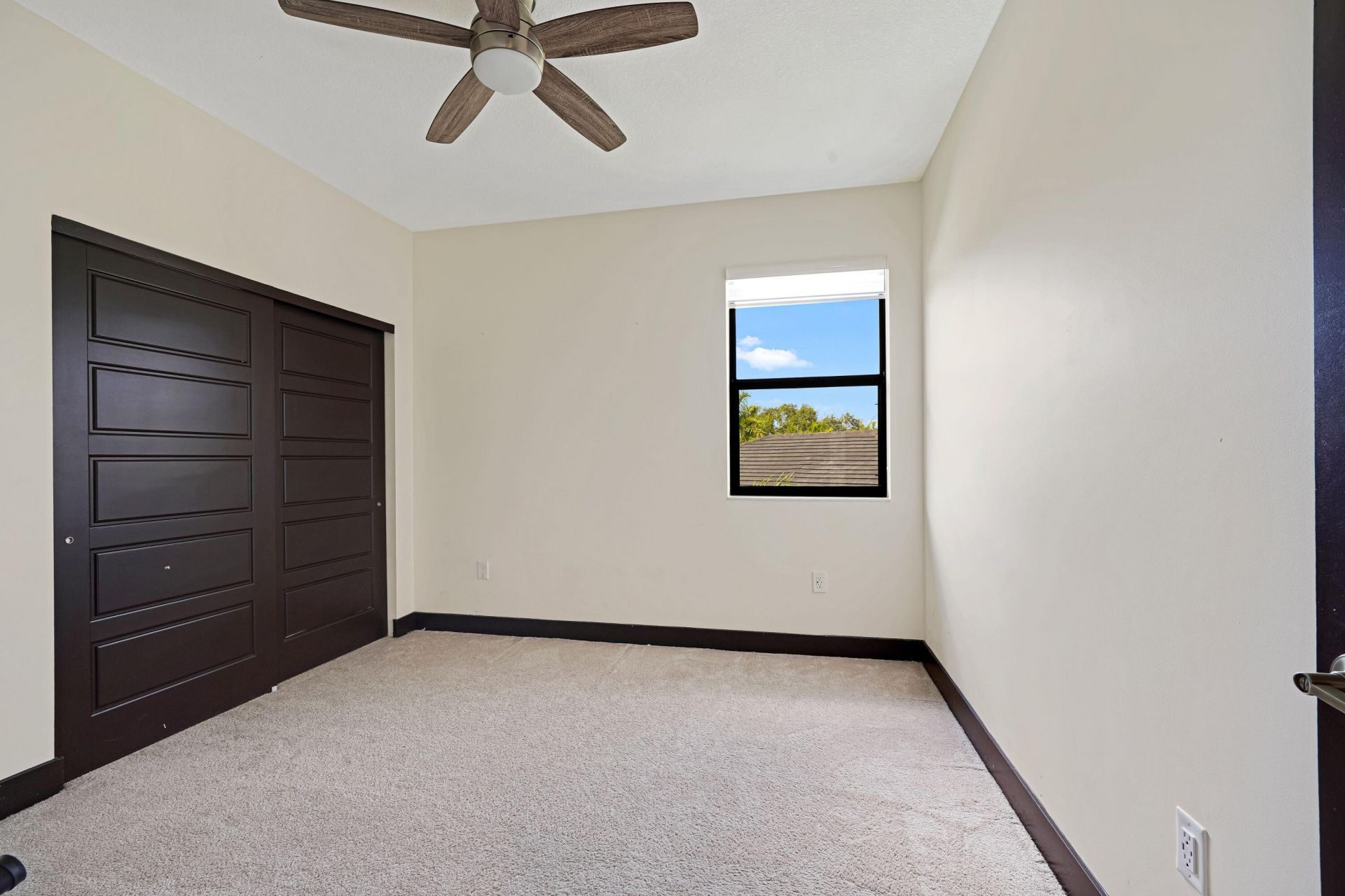15451 NW 88th Avenue, Miami Lakes, FL 33018 Photo