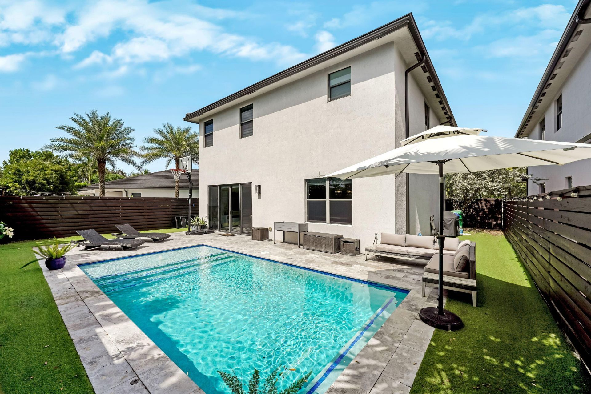 15451 NW 88th Avenue, Miami Lakes, FL 33018 Photo