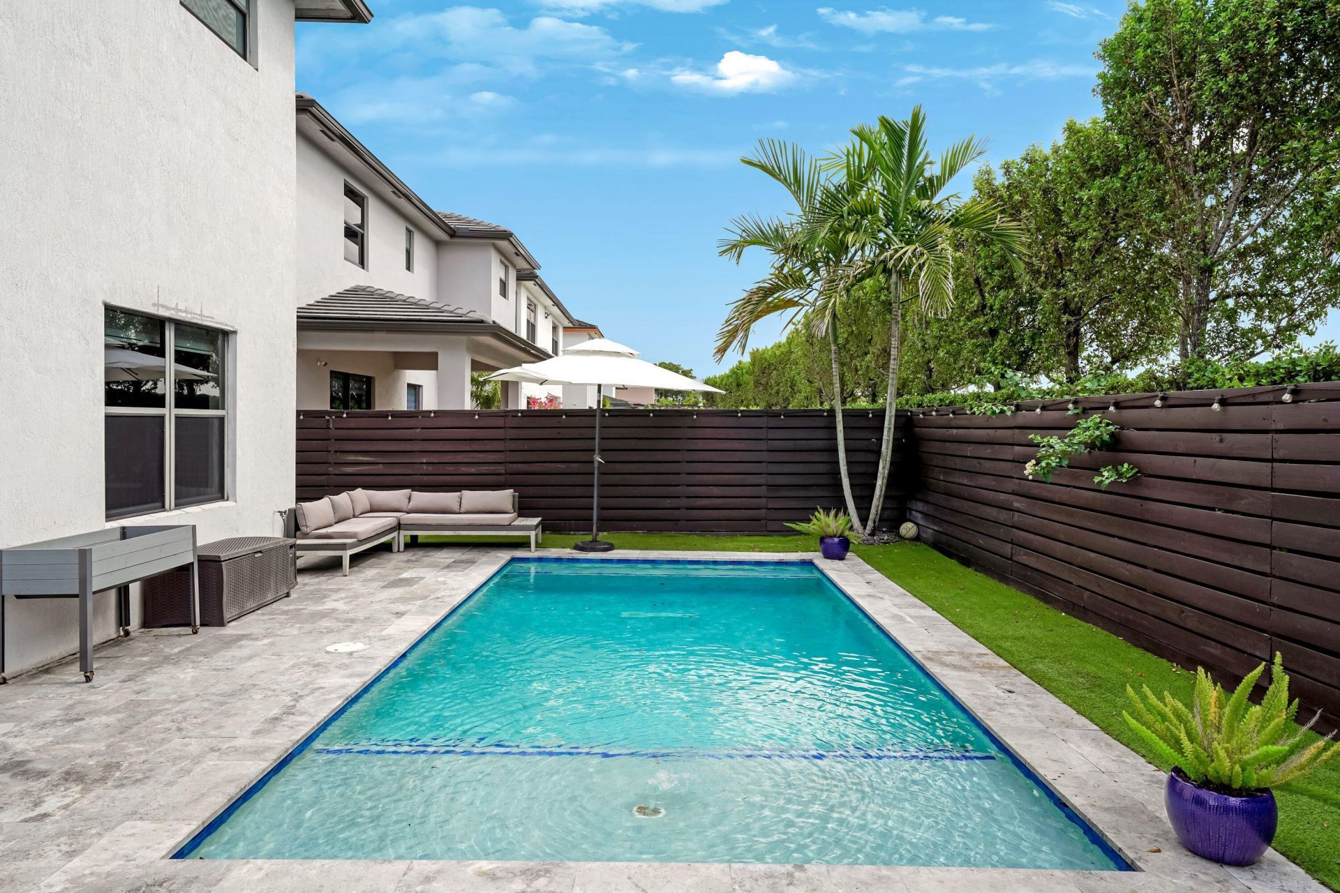 15451 NW 88th Avenue, Miami Lakes, FL 33018 Photo