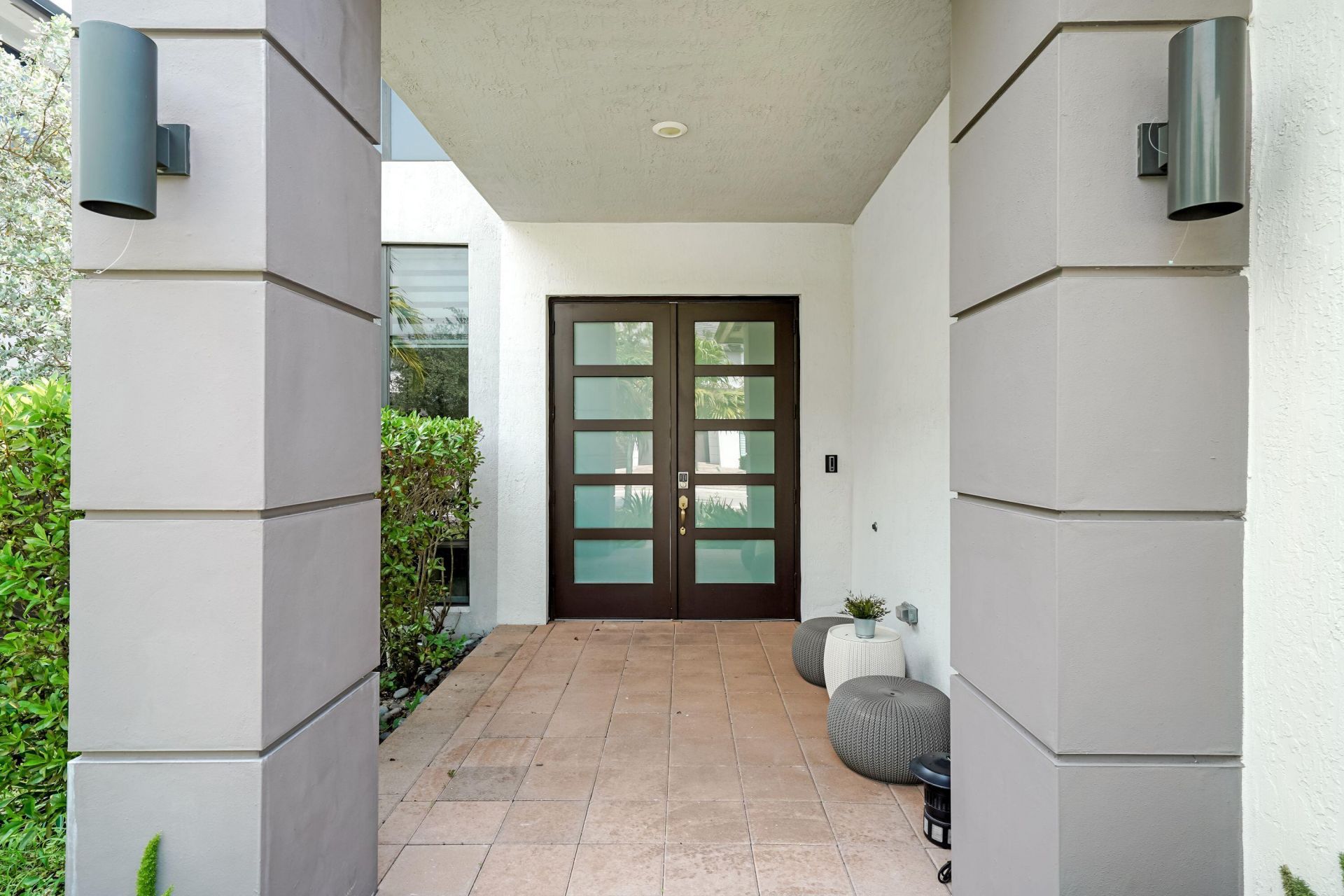 15451 NW 88th Avenue, Miami Lakes, FL 33018 Photo