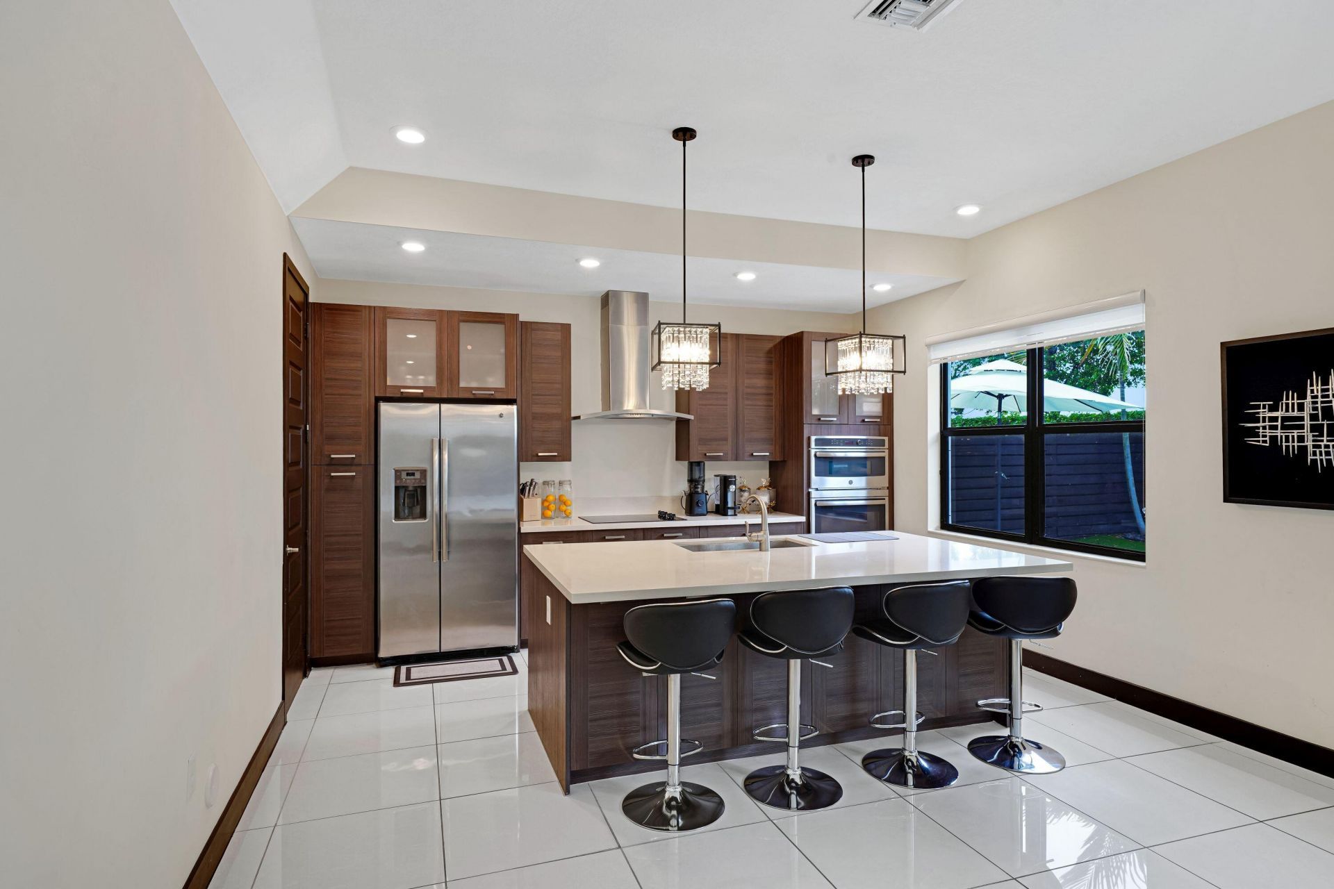 15451 NW 88th Avenue, Miami Lakes, FL 33018 Photo