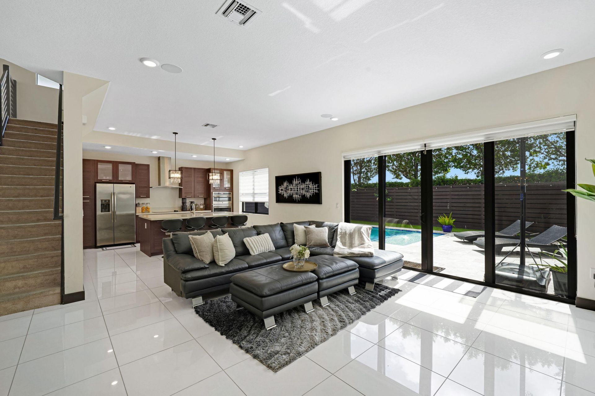 15451 NW 88th Avenue, Miami Lakes, FL 33018 Photo