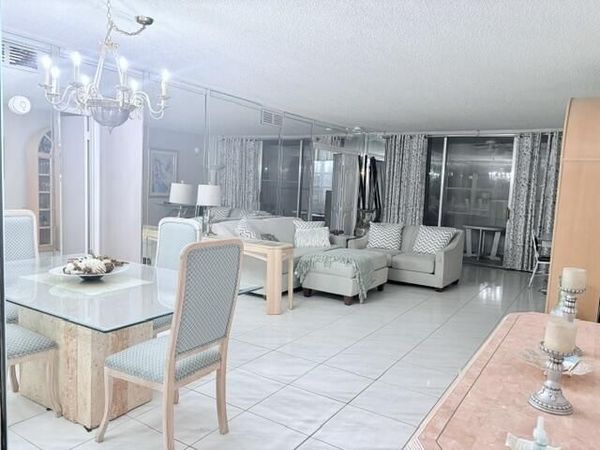 2671 S Course Drive S, Unit 108, Pompano Beach, FL 33069