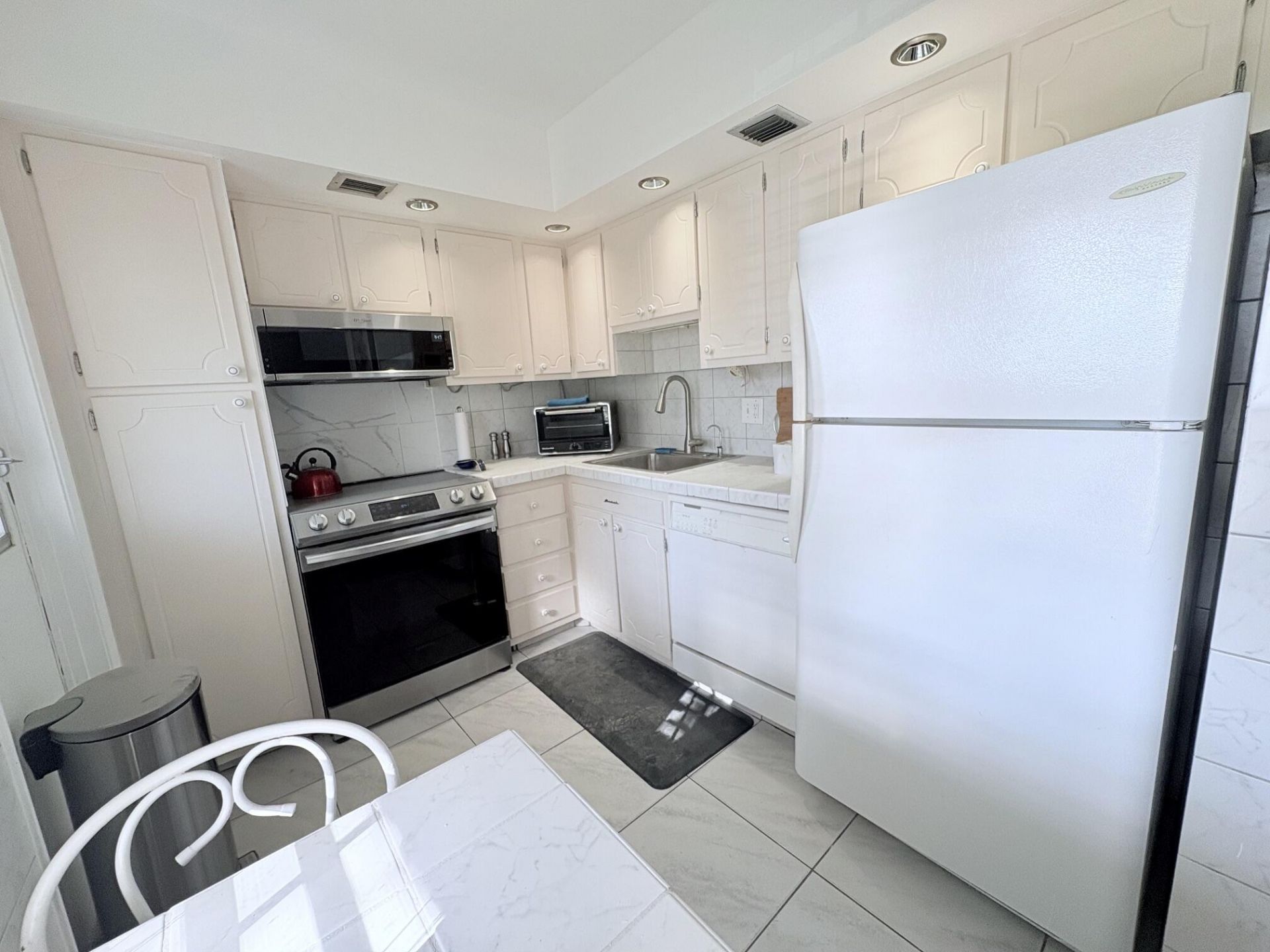 2671 S Course Drive S, Unit 108, Pompano Beach, FL 33069 Photo