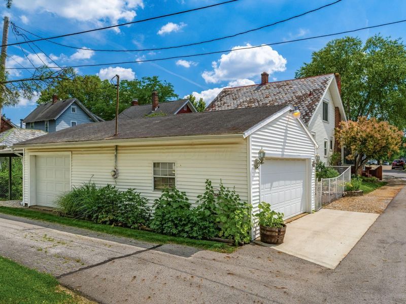 248 N High Street, Canal Winchester, OH 43110 Photo 8