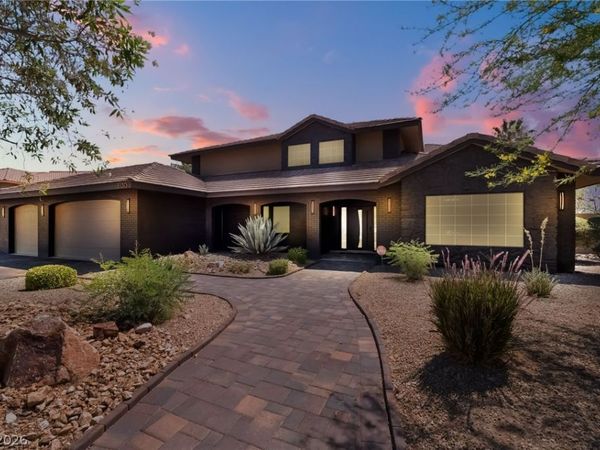3130 Appleblossom Circle , Las Vegas, NV 89117