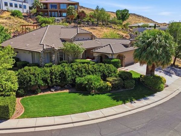 2353 W VALLEY VIEW DR , Hurricane, UT 84737