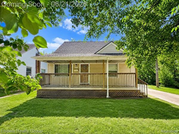 7815 Artesian Street, Detroit, MI 48228