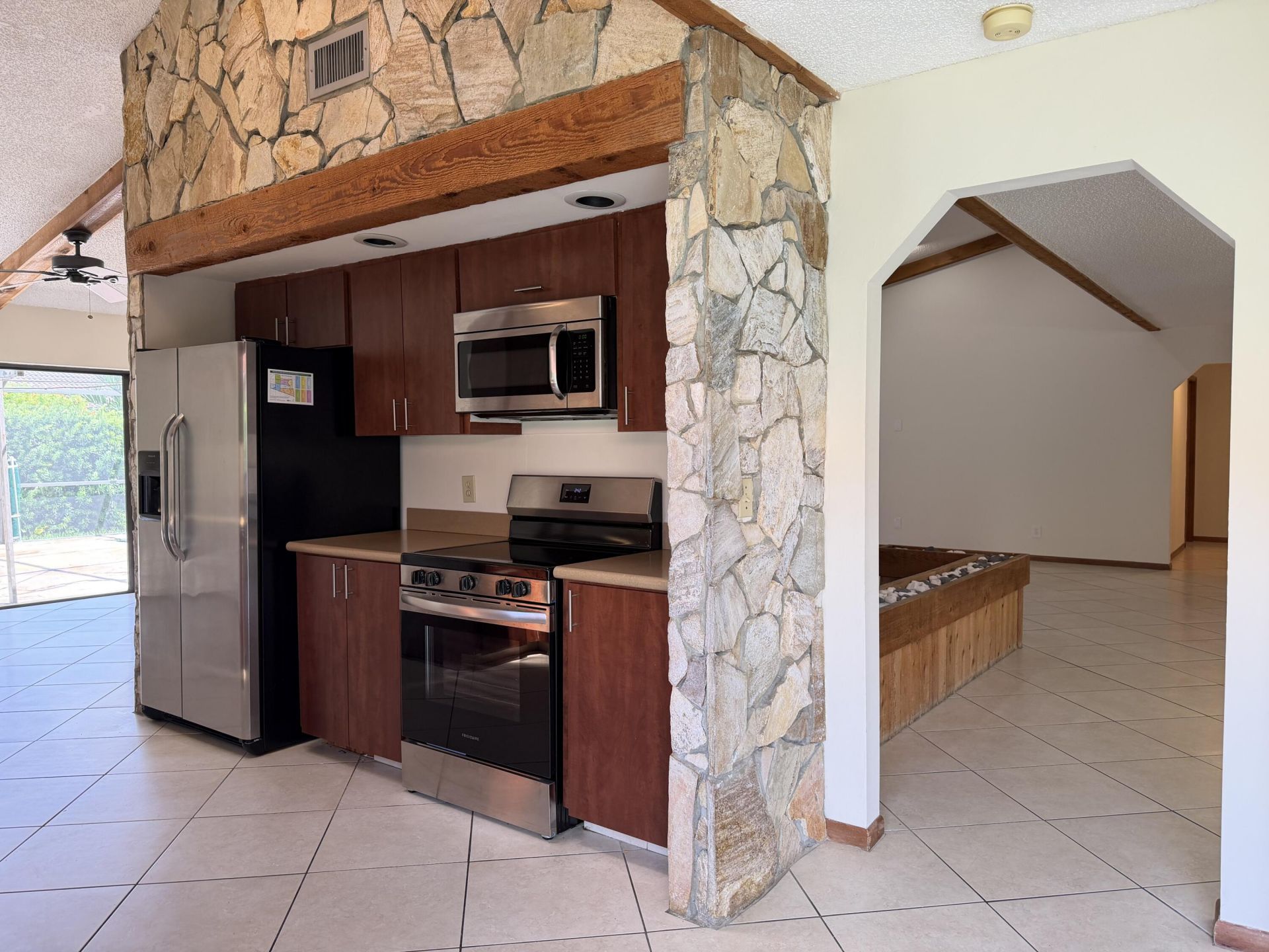 1066 NW 97th Avenue, Plantation, FL 33322 Photo