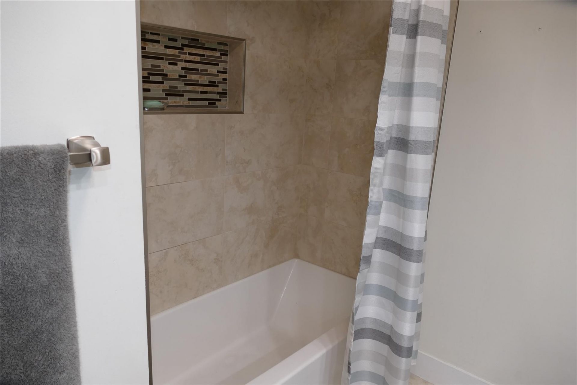 1066 NW 97th Avenue, Plantation, FL 33322 Photo