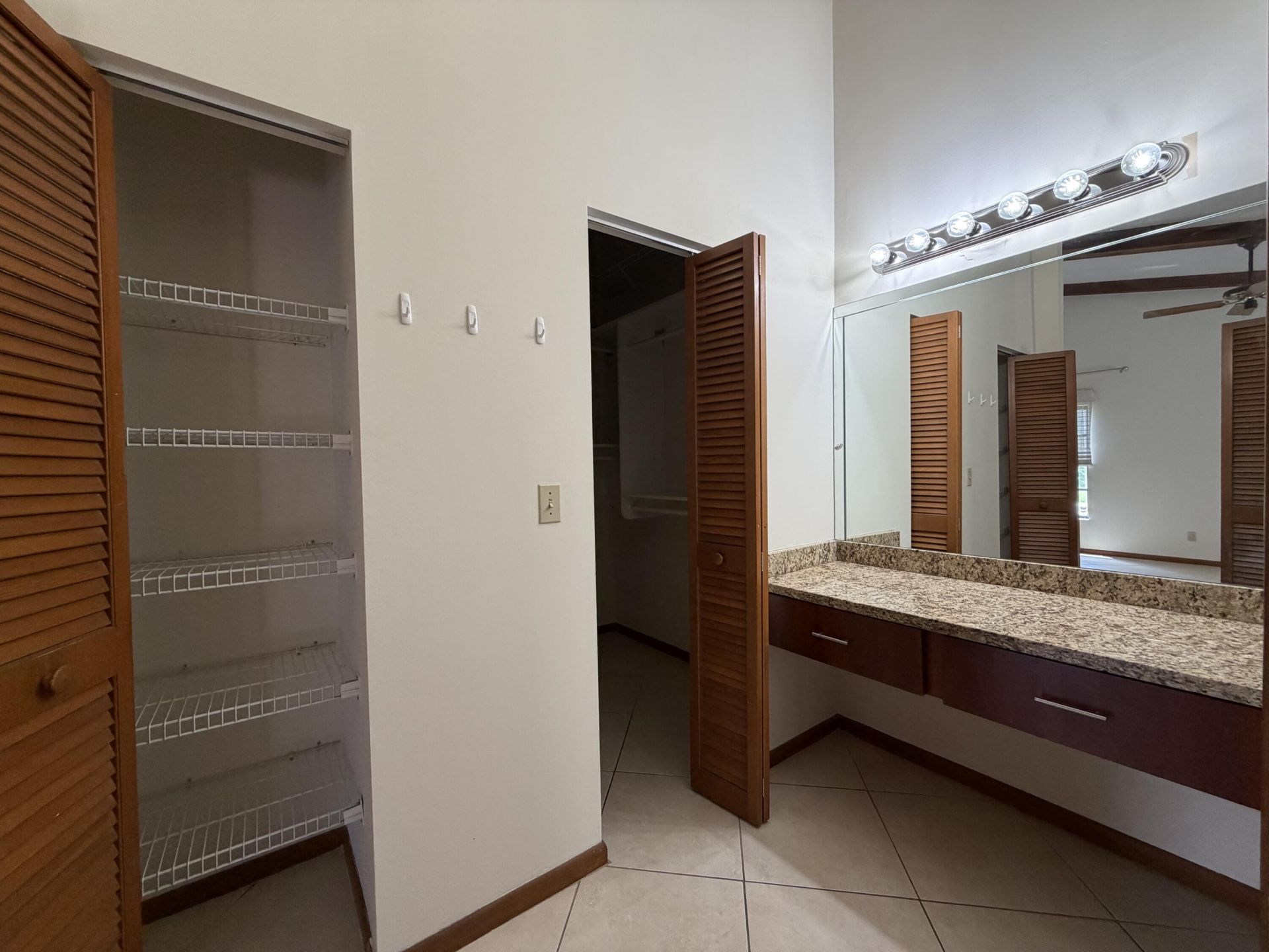 1066 NW 97th Avenue, Plantation, FL 33322 Photo