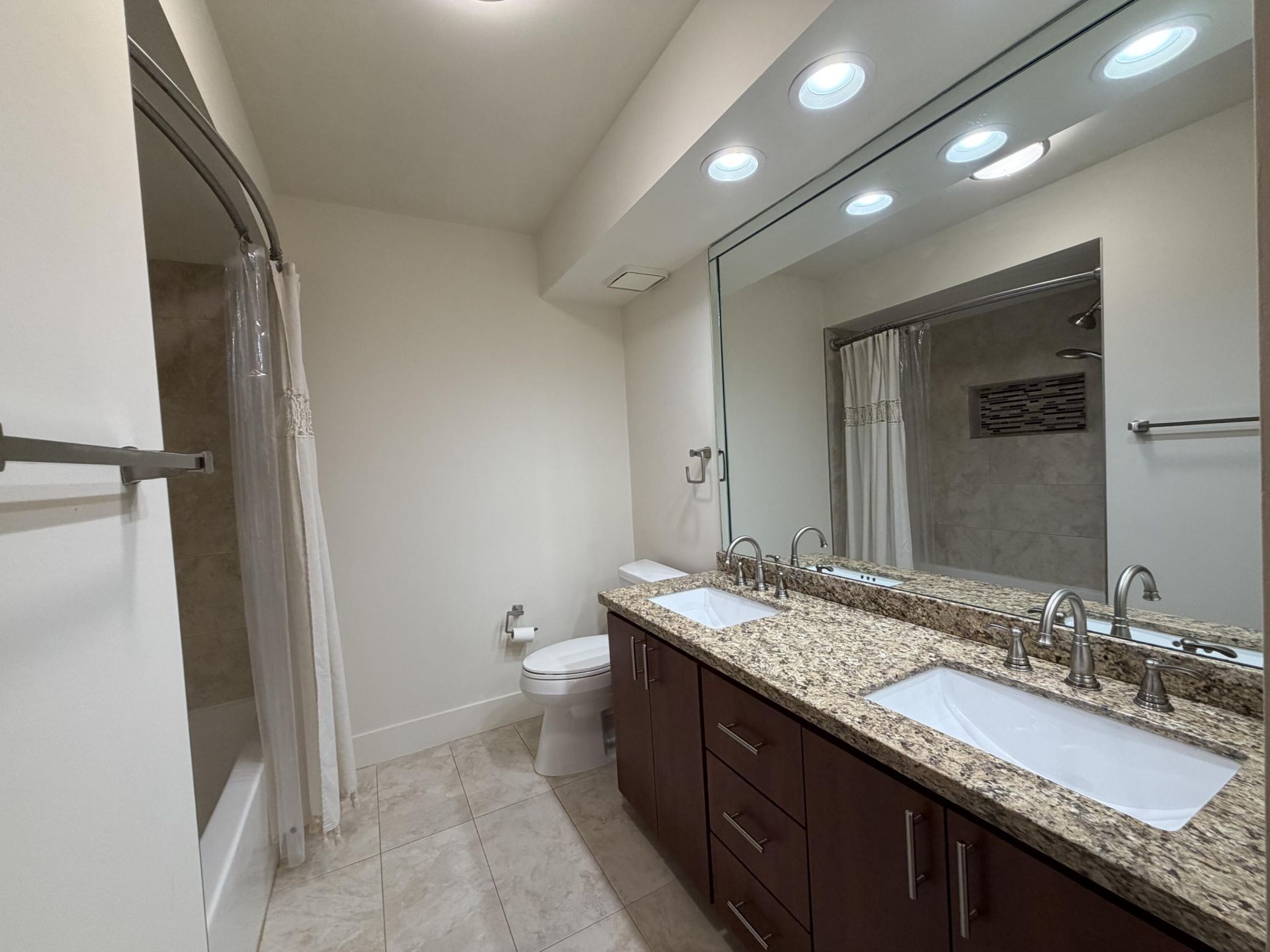 1066 NW 97th Avenue, Plantation, FL 33322 Photo