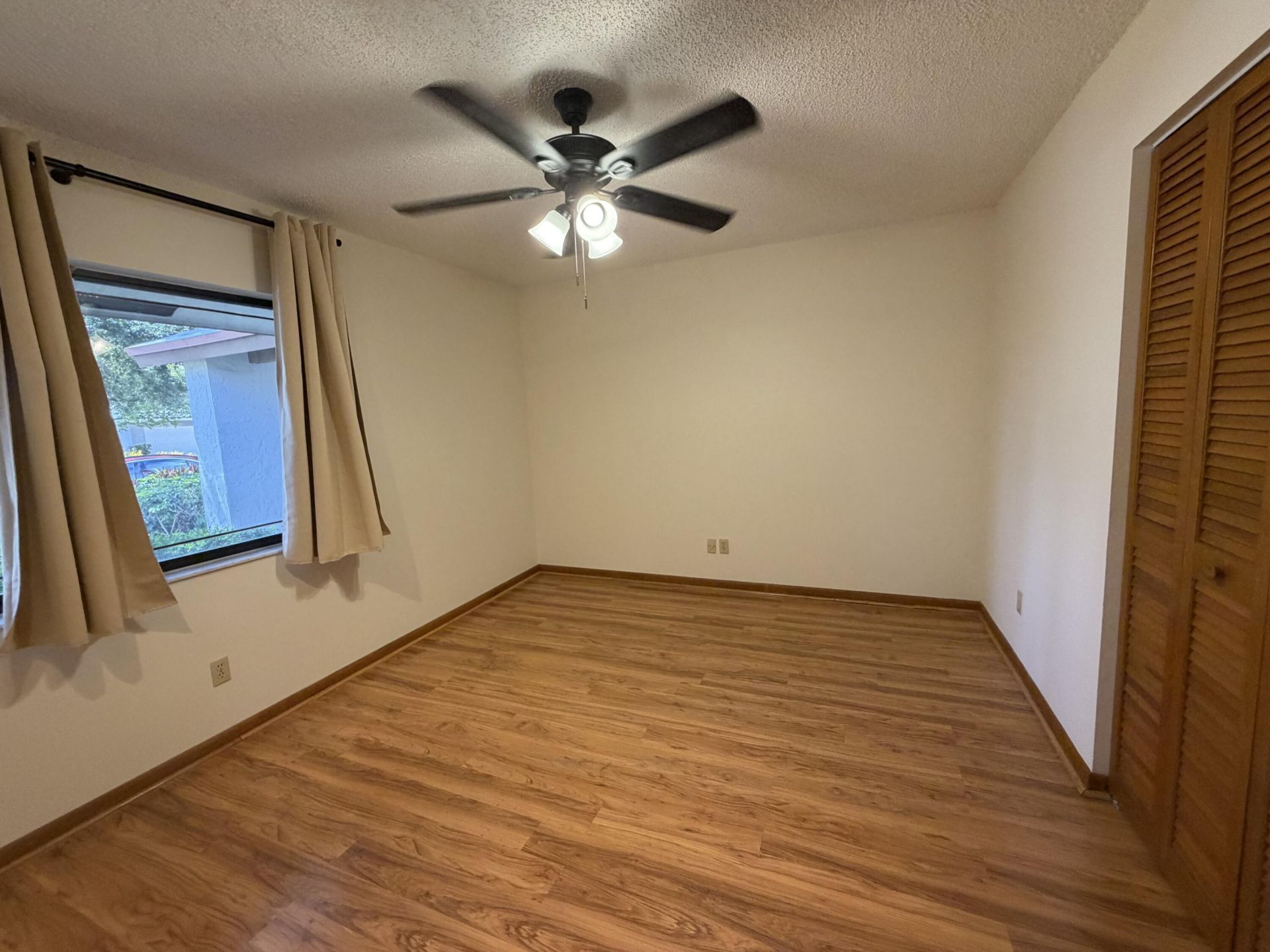 1066 NW 97th Avenue, Plantation, FL 33322 Photo