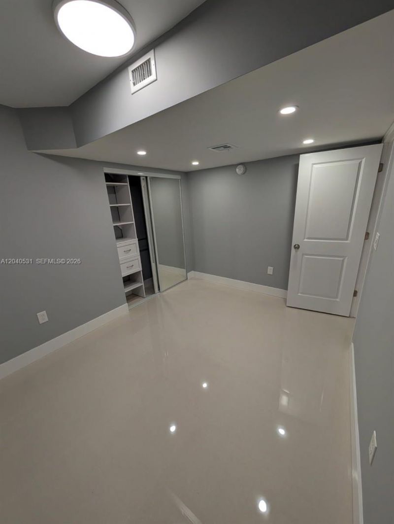 1750 NE 191st St , Unit 622-3, Miami, FL 33179 Photo