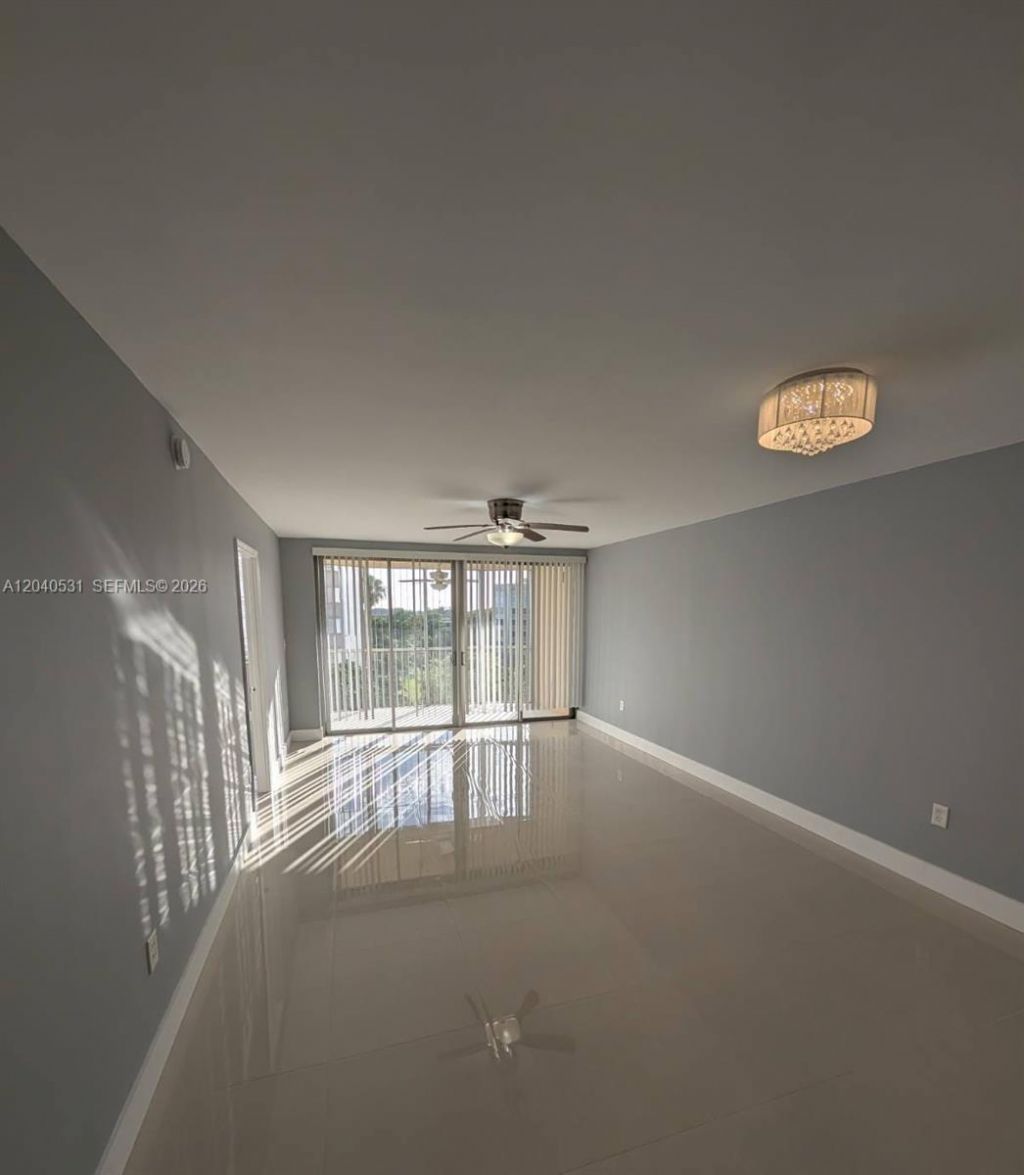 1750 NE 191st St , Unit 622-3, Miami, FL 33179 Photo