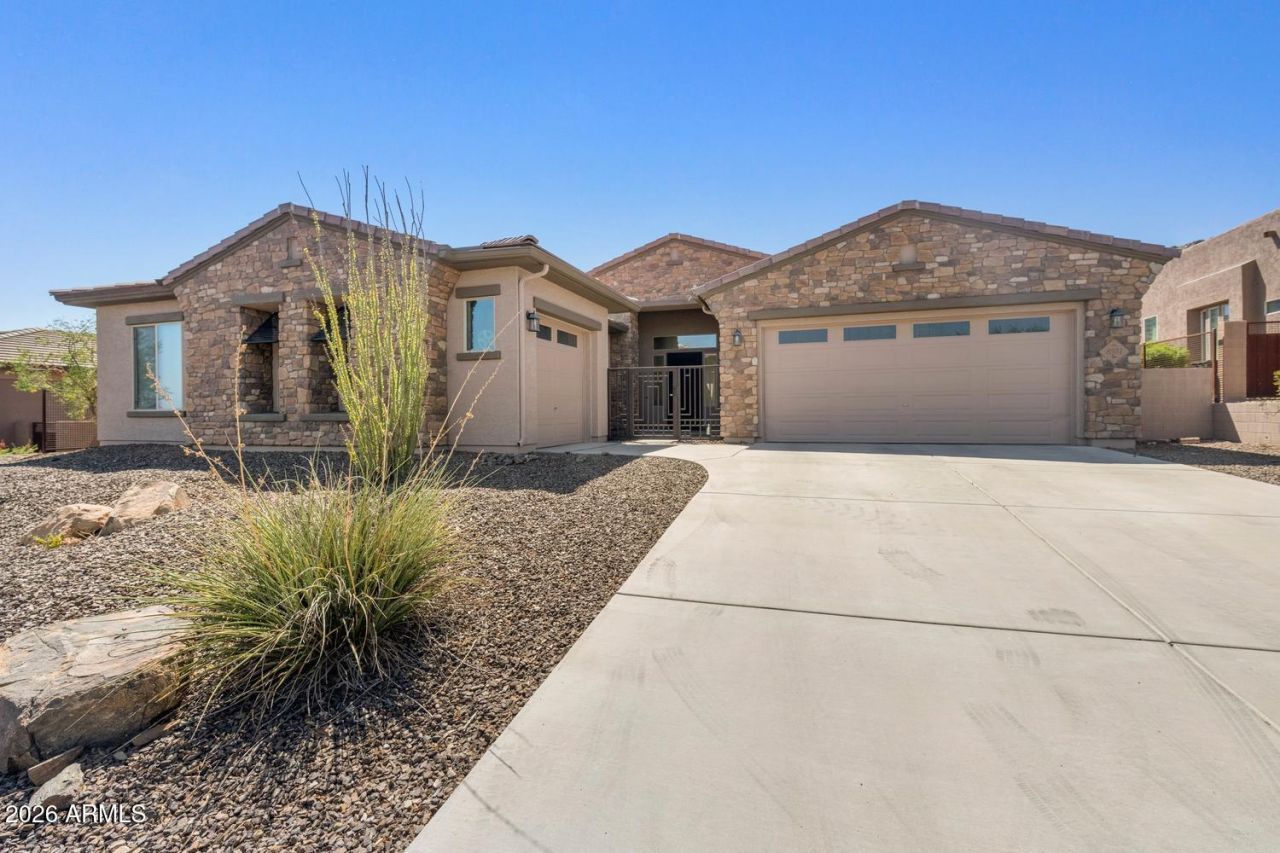 8511 S 30th Street, Phoenix, AZ 85042 Main Photo