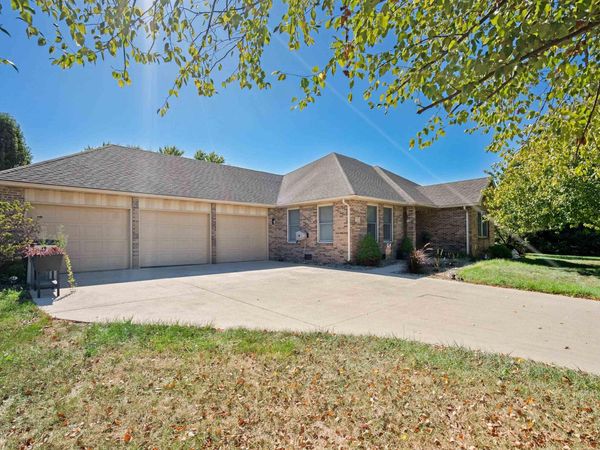 750 Riverview Drive, Kokomo, IN 46901