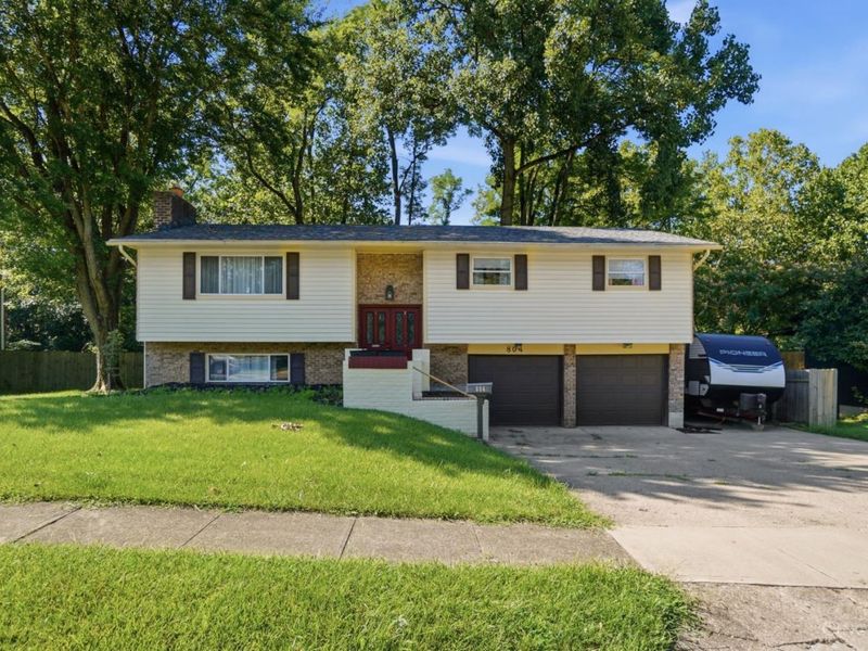 804 Victoria Drive, Franklin, OH 45005 Photo 1