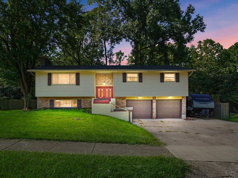 804 Victoria Drive, Franklin, OH 45005 Photo 2