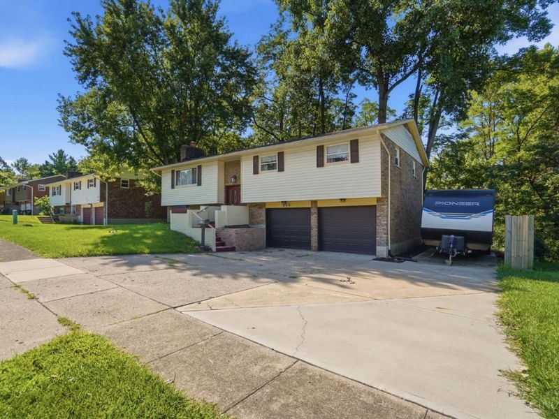 804 Victoria Drive, Franklin, OH 45005 Photo 4