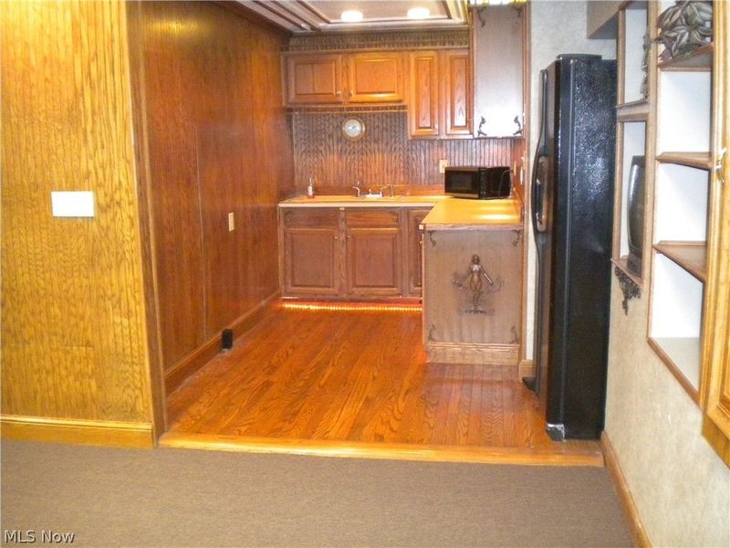 165 2nd Street NW, Barberton, OH 44203 Photo 25