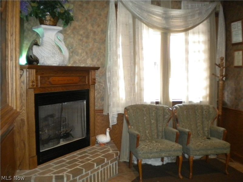 165 2nd Street NW, Barberton, OH 44203 Photo 27
