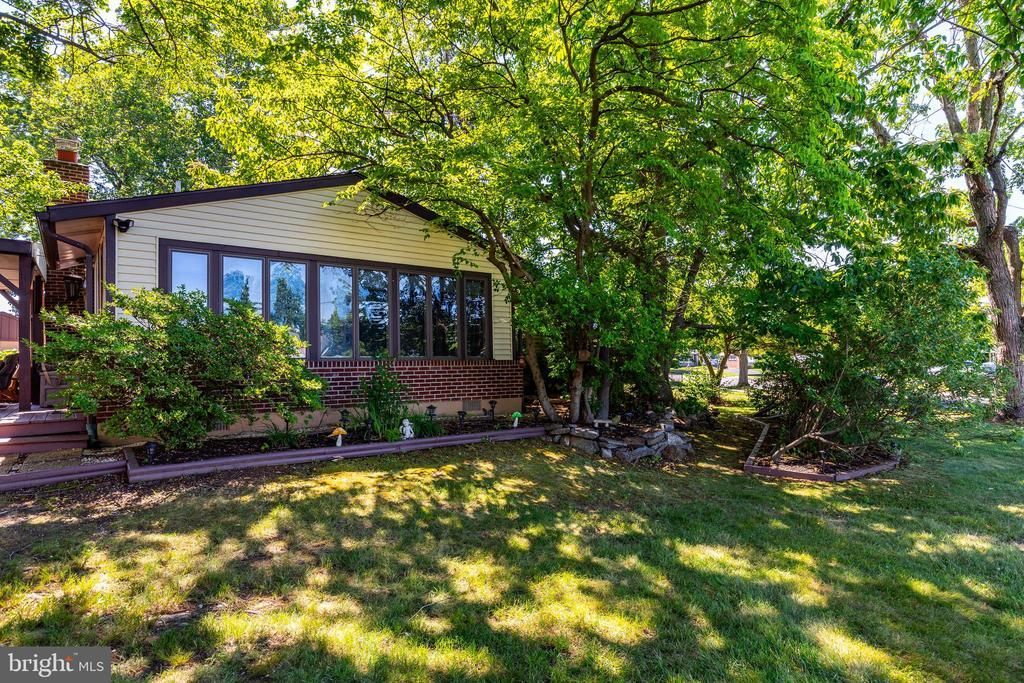 2181 SPRINGHOUSE LANE, ASTON, PA 19014