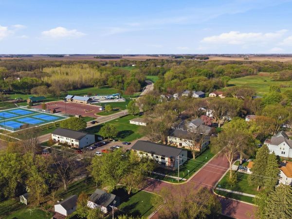 120 E 13th Street , Blue Earth, MN 56013