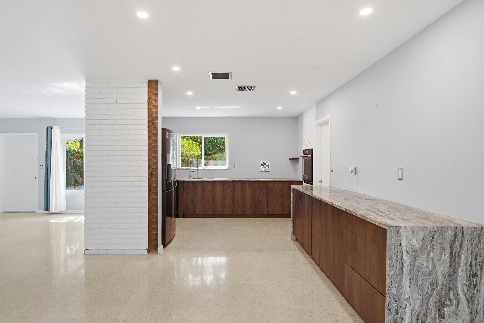 370 SW 13th Street, Pompano Beach, FL 33060 Photo